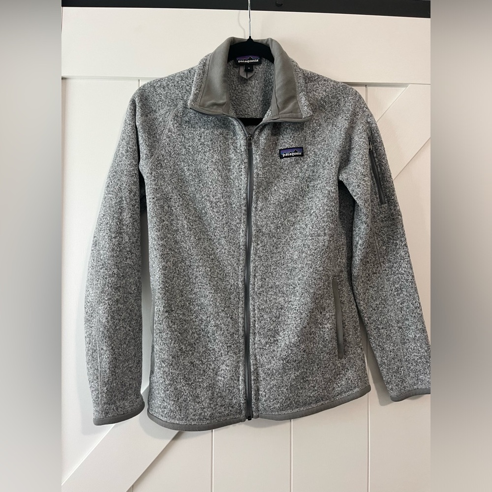 Patagonia zip up jacket size M